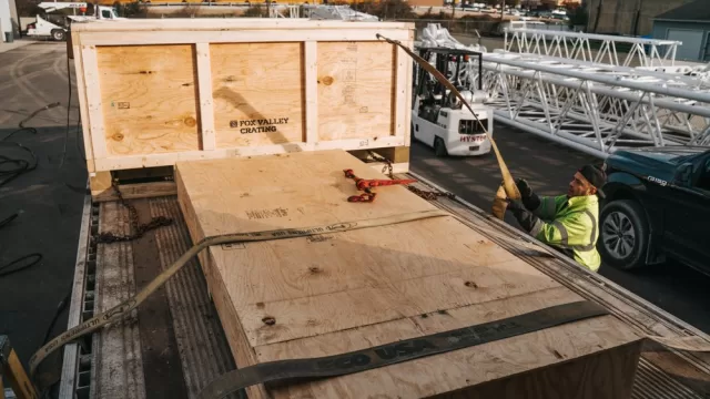 overseas-movers